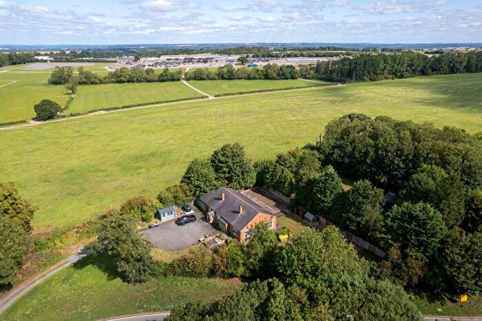 3 Bedroom Detached Bungalow For Sale In Melbourne Road, Isley Walton, Derby, DE74