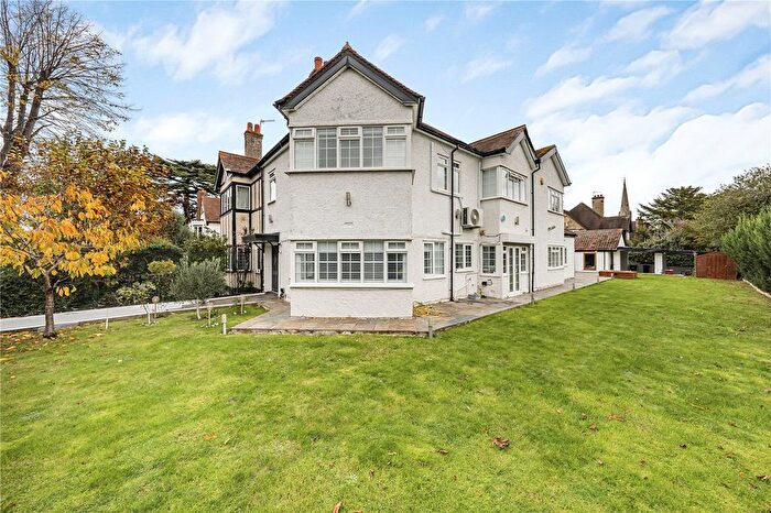 5 Bedroom Semi Detached House For Sale In Thornbury Road, Isleworth, TW7