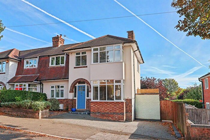 3 Bedroom Semi-Detached House For Sale In Kent Road, Nottingham, NG3