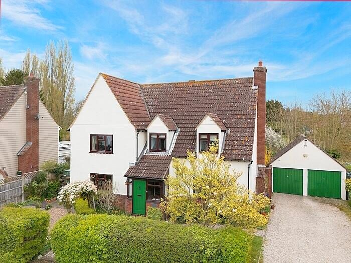 4 Bedroom Detached House For Sale In Queen Street, Fyfield, CM5