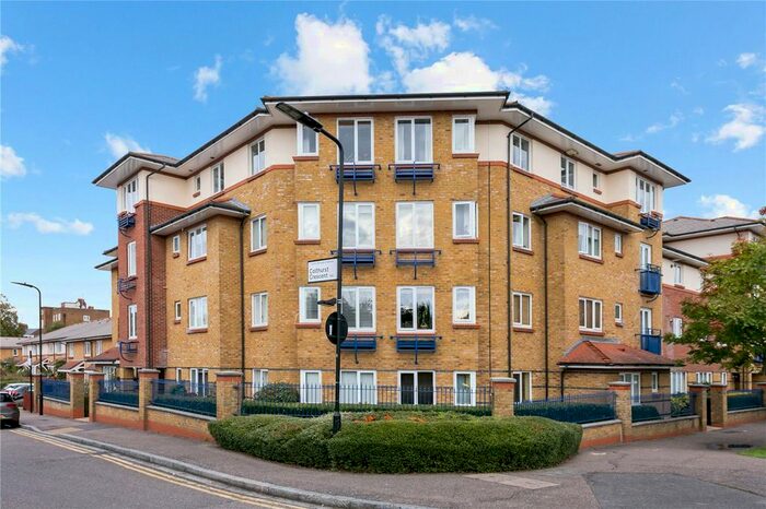 2 Bedroom Flat To Rent In Myddleton Avenue, London, N4