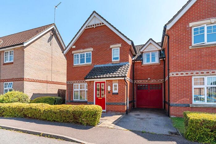 3 Bedroom Link Detached House For Sale In Lodge Farm Drive, Old Catton, NR6