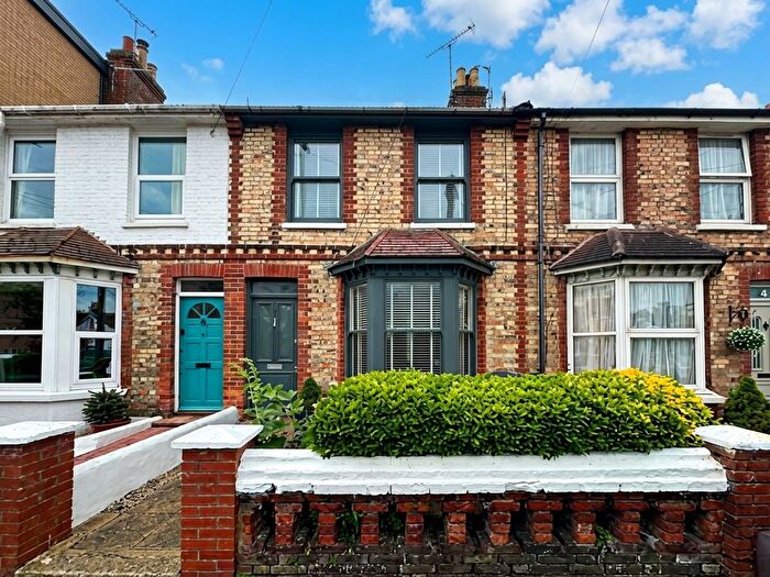 2 Bedroom Terraced House To Rent In Symbister Road, Portslade, BN41