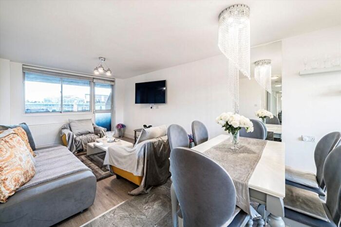 2 Bedroom Flat To Rent In Hatton Garden, Farringdon, EC1N