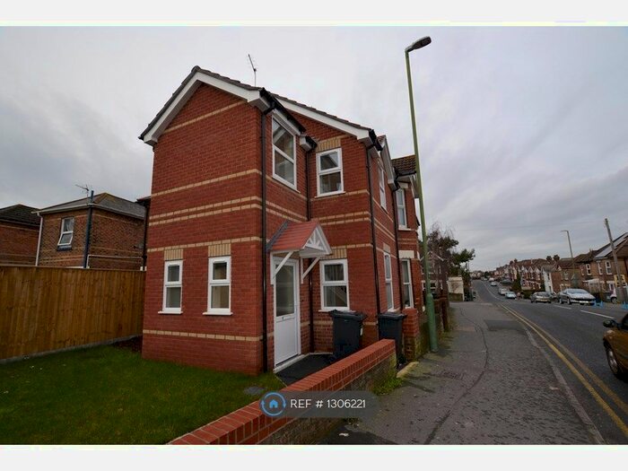 2 Bedroom Semi-Detached House To Rent In Withermoor Road, Bournemouth BH9