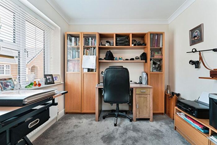 2 Bedroom Detached Bungalow For Sale In Willow Gardens, Wimblington, March, PE15