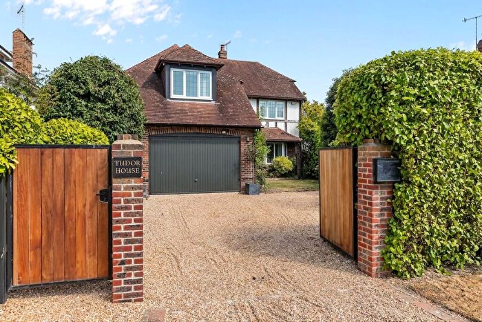 4 Bedroom Detached House For Sale In Golden Acre, East Preston, BN16