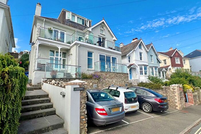 2 Bedroom Flat To Rent In Salcombe, Devon, TQ8