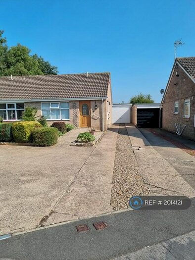 2 Bedroom Bungalow To Rent In Caithness Way, Darlington, DL1
