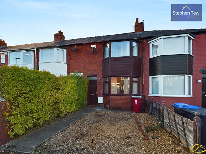 3 Bedroom Terraced House For Sale In Winton Avenue, Blackpool, FY4