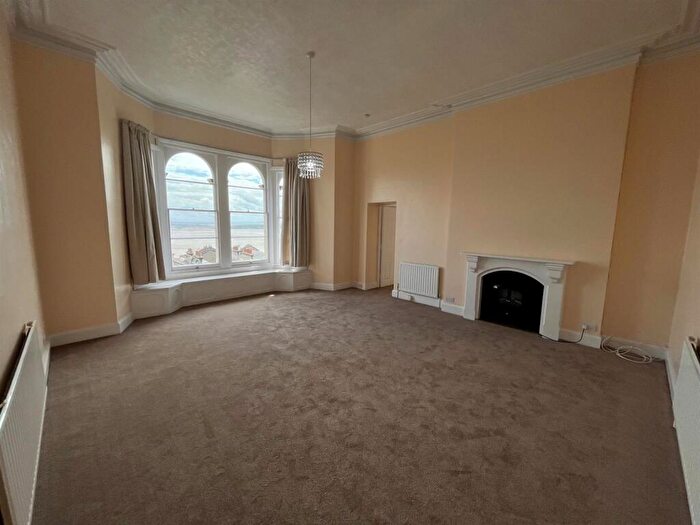3 Bedroom Flat To Rent In South Road, Weston-Super-Mare, BS23