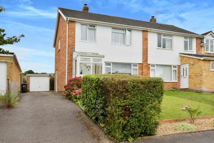 3 Bedroom Semi-Detached House For Sale In Downlands Close, Downton ***Video Tour***, SP5