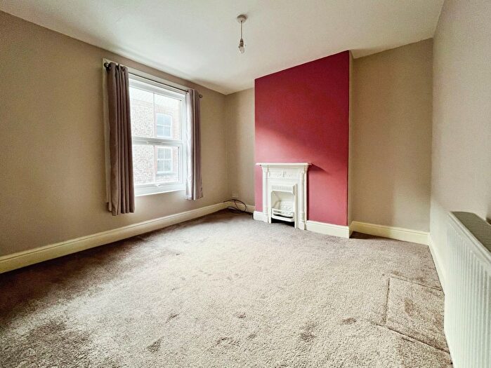 3 Bedroom Terraced House For Sale In King Street, Driffield, YO25