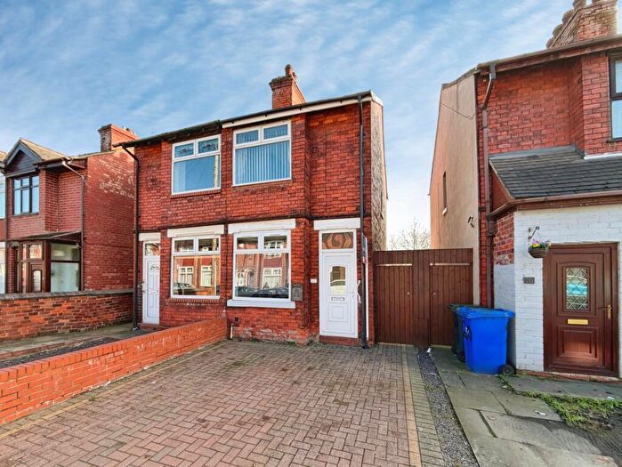 2 Bedroom Semi Detached House To Rent In Cotesheath Street, Stoke-on-Trent, Staffordshire, ST1