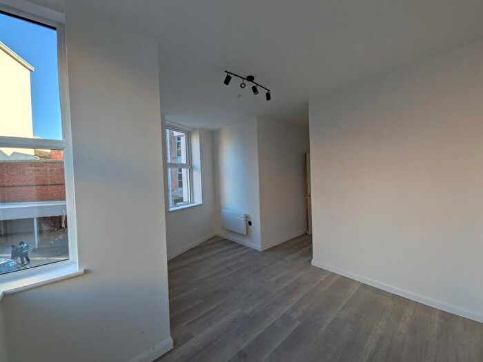 2 Bedroom Apartment To Rent In London Road, Redhill, Redhill, RH1