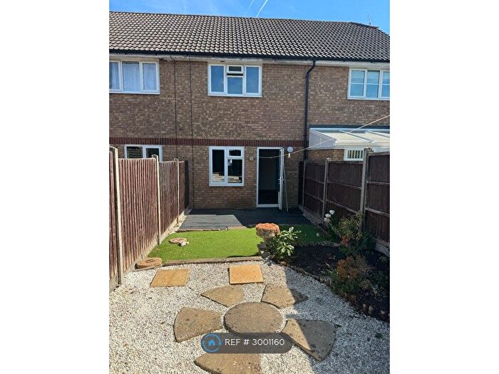 2 Bedroom Terraced House To Rent In Hayfield, Stevenage, SG2