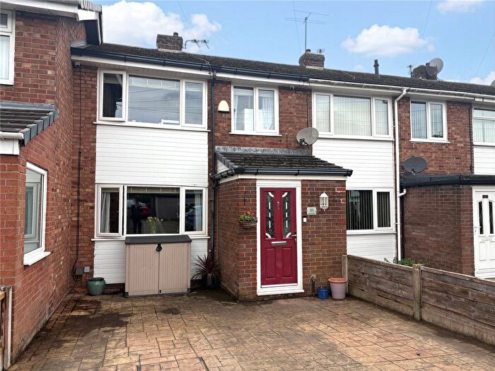 3 Bedroom Terraced House For Sale In Berne Close, Chadderton, Oldham, OL9
