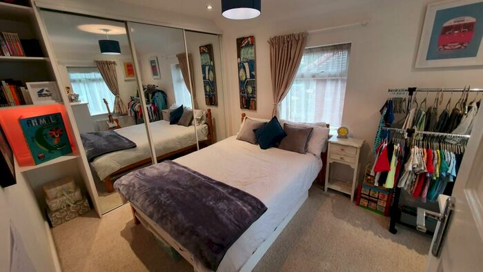 2 Bedroom Semi-Detached House For Sale In Ashmore Road, Reading, RG2