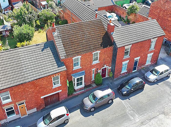 3 Bedroom Semi-Detached House For Sale In Moseley Street, Ripley, DE5