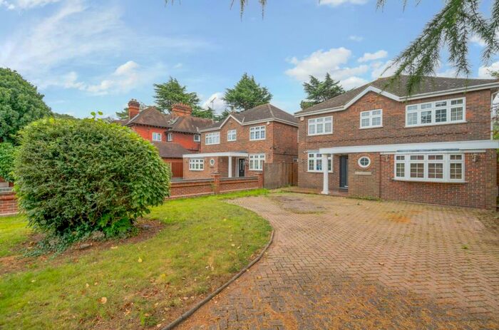 5 Bedroom Detached House To Rent In Rectory Lane Sidcup, DA14