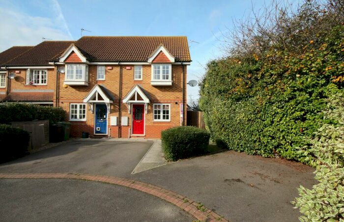 2 Bedroom End Of Terrace House To Rent In Ouse Close, Didcot, Oxfordshire, OX11