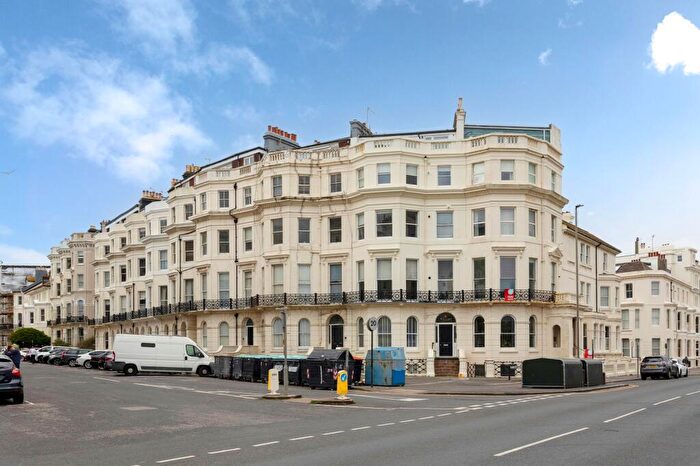 1 Bedroom Flat For Sale In St. Aubyns, Hove, BN3