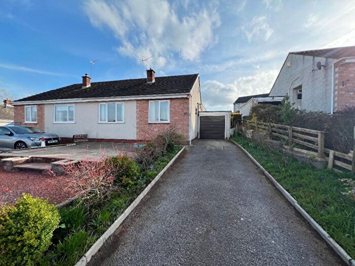 2 Bedroom Semi-Detached Bungalow For Sale In Willow Close, Penrith, CA11