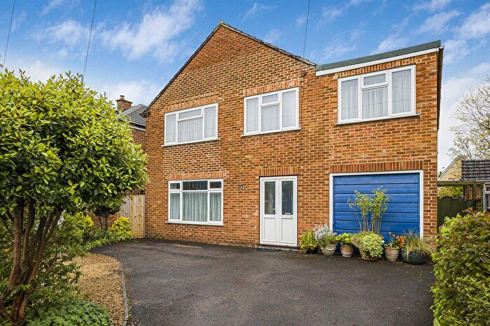 5 Bedroom Detached House For Sale In Slade Road, Didcot, OX11
