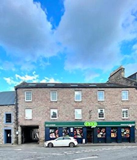 2 Bedroom Flat To Rent In Canal Street, Perth, Perthshire, PH2