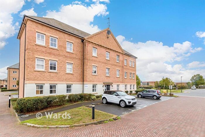 2 Bedroom Flat For Sale In Rainbow Road, Erith, Kent, DA8