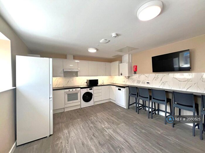 6 Bedroom Flat To Rent In Bristol, Bristol, BS2