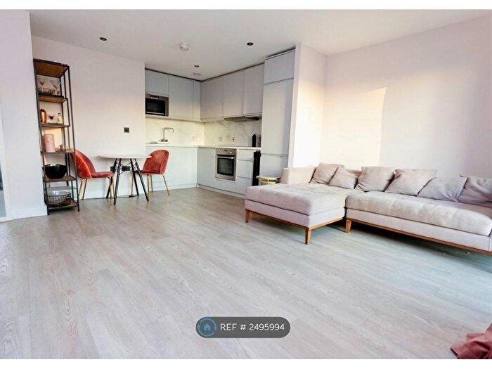 1 Bedroom Flat To Rent In Maple Quays, London, SE16