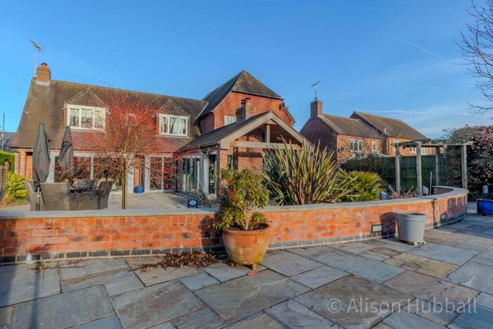 5 Bedroom Detached House For Sale In Ashby Road, Derby, DE73