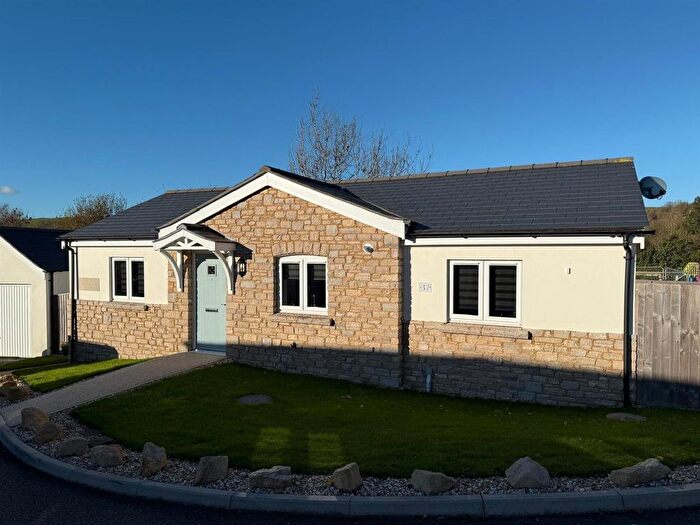 2 Bedroom Detached Bungalow For Sale In Miles Gardens, Weymouth, DT3