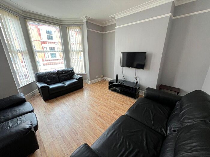 5 Bedroom Terraced House To Rent In Russell Road, Mossley Hill, L18