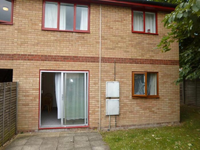 1 Bedroom Flat To Rent In Fishers Lane, Cherry Hinton, Cambridge, CB1