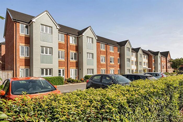 1 Bedroom Retirement Property For Sale In Tebbutt Lodge, Market Harborough, Leicestershire, LE16