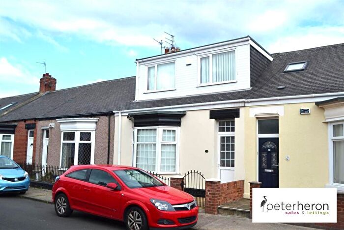 3 Bedroom Cottage To Rent In Inverness Street, Sunderland, SR6