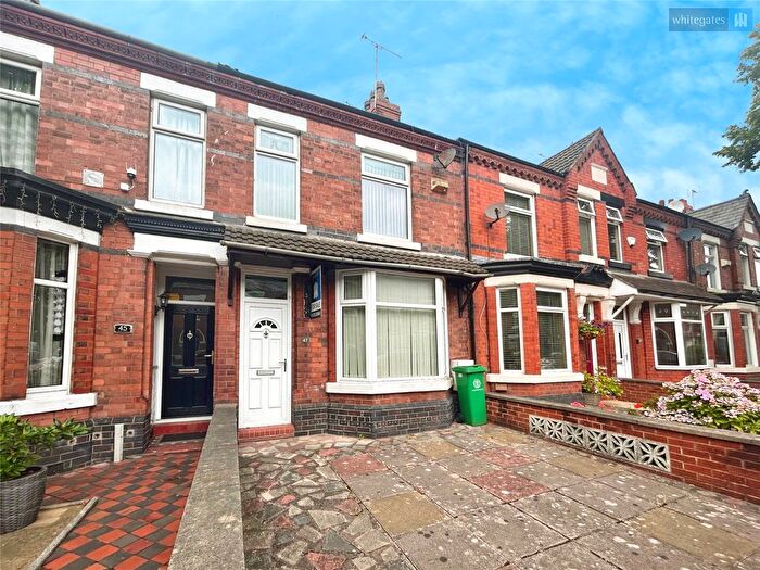 4 Bedroom Terraced House For Sale In Ruskin Road, Crewe, Cheshire, CW2
