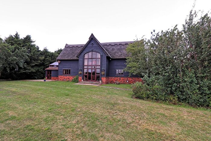 5 Bedroom Barn Conversion For Sale In Colchester Road, Peldon, Colchester, CO5