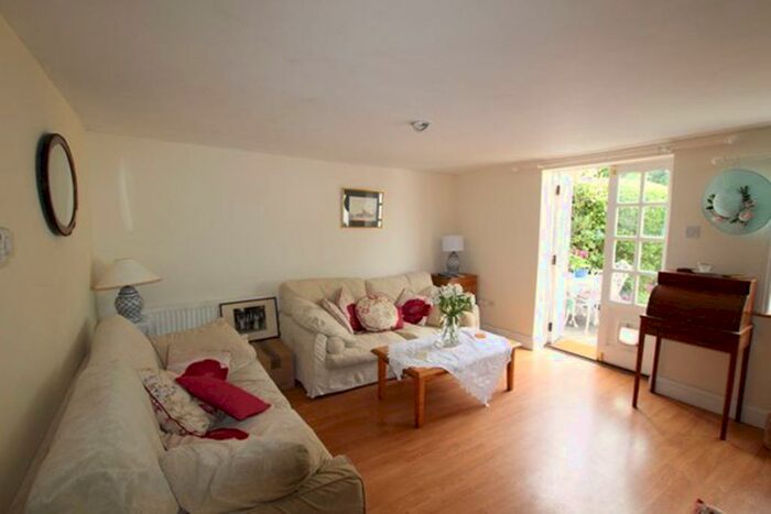 2 Bedroom Cottage To Rent In Wapping, Ormesby St Margaret, NR29