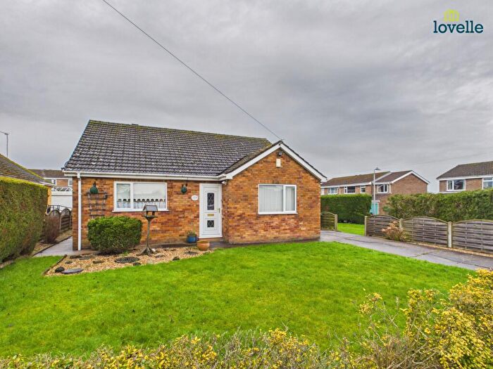 2 Bedroom Detached Bungalow For Sale In Mill Road, Market Rasen, LN8