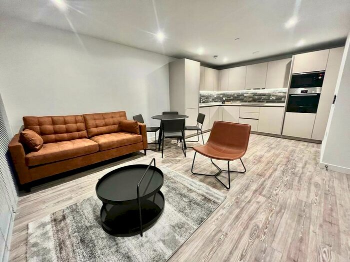 2 Bedroom Apartment To Rent In Potato Wharf, Goodwin Building, M3