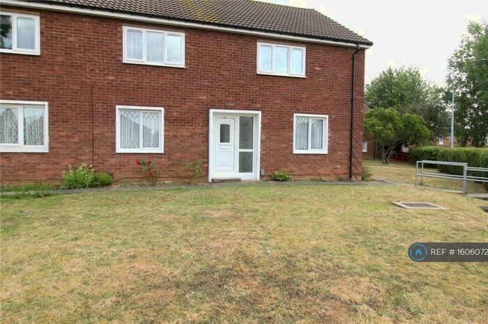 2 Bedroom Flat To Rent In Willoughby Road, Scunthorpe, DN17