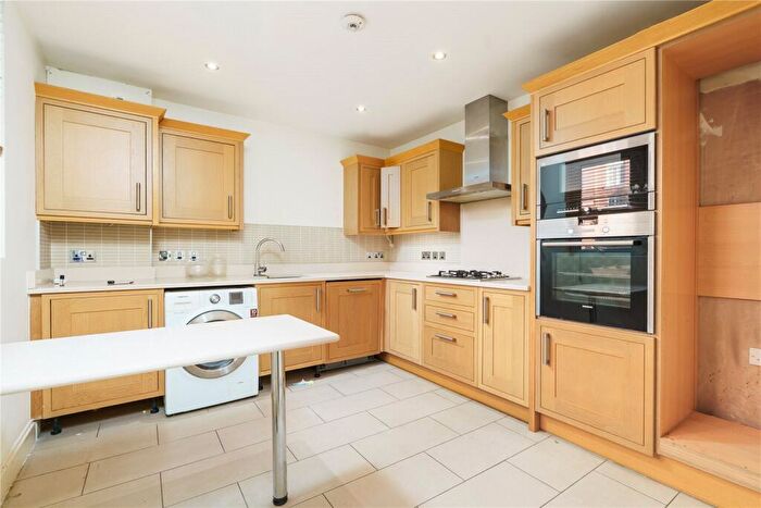 2 Bedroom Apartment For Sale In Templar Court, St John's Wood Road, St John's Wood, London, NW8