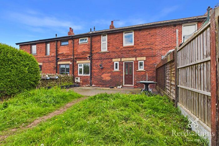3 Bedroom Semi-Detached House For Sale In Fifth Avenue, Rothwell, Leeds, West Yorkshire, LS26