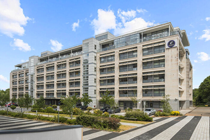 1 Bedroom Apartment For Sale In Edinburgh House, Edinburgh Gate, Harlow, Essex, CM20