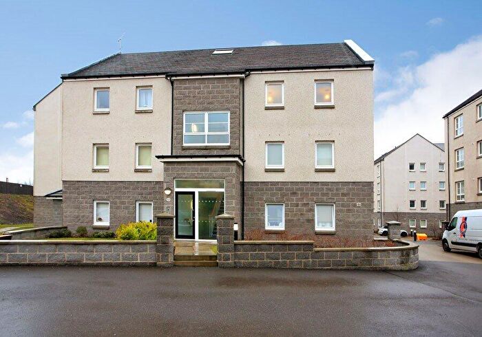 2 Bedroom Flat To Rent In Urquhart Court, Urquhart Road, Aberdeen, AB24