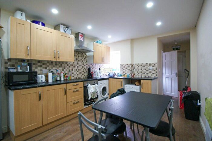 4 Bedroom Terraced House To Rent In Hubert Road, Selly Oak, Birmingham, B29