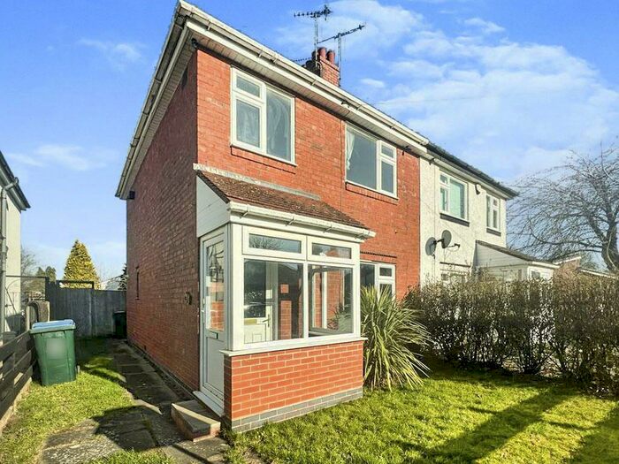 3 Bedroom Semi-Detached House To Rent In Walsall Street, Canley, Coventry, CV4